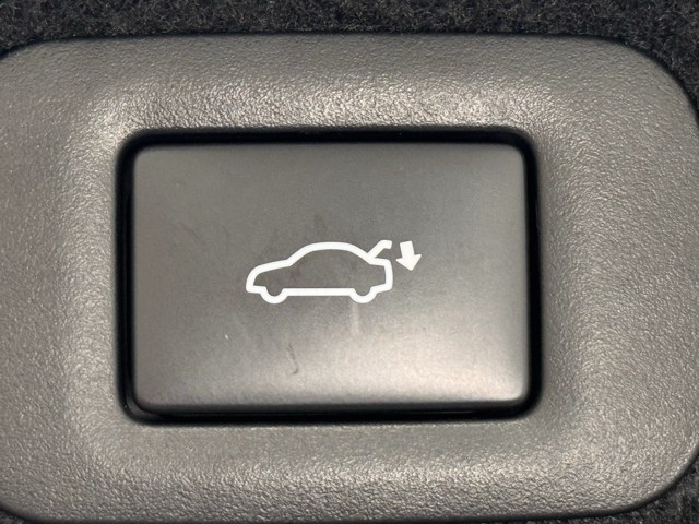 レクサス LS500h I package