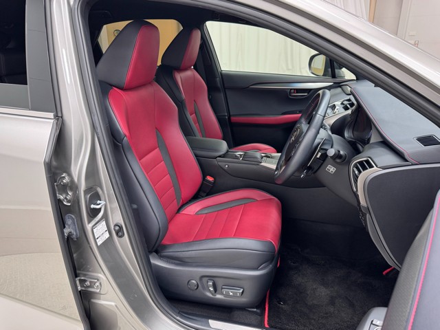 レクサス NX300h F SPORT