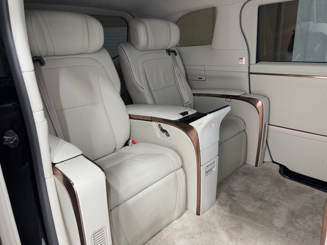 レクサス LM500h EXECUTIVE