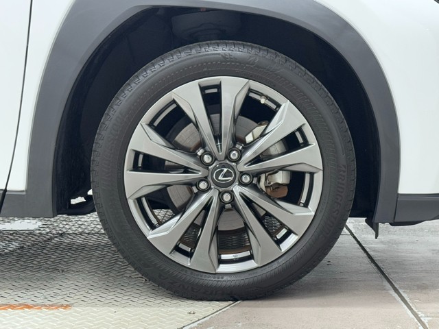 レクサス UX250h F SPORT