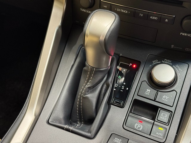 レクサス NX300h version L