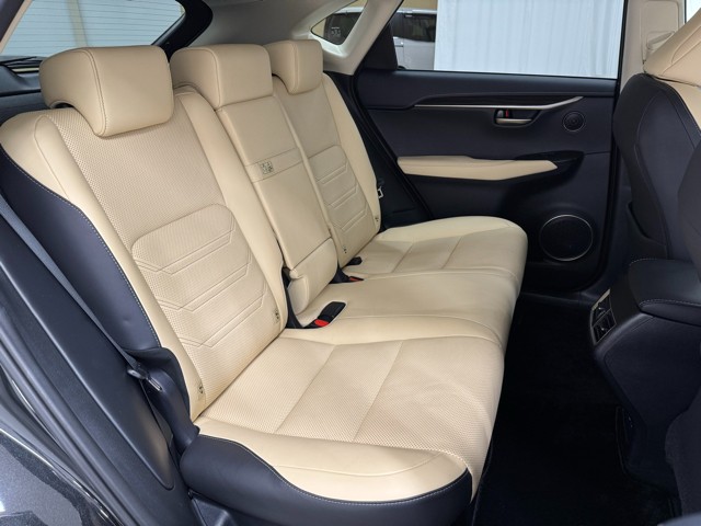 レクサス NX300h version L