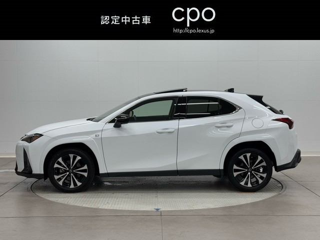 レクサス UX200 F SPORT Emo.Ex
