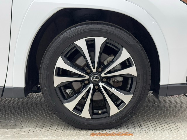 レクサス UX200 F SPORT Emo.Ex