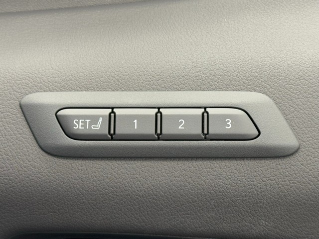 レクサス UX250h version L