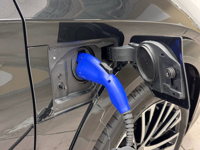 レクサス RZ450e version L