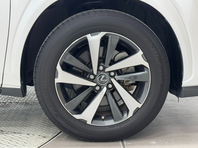 レクサス NX300 I package