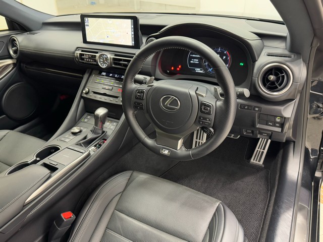 レクサス RC300 F SPORT