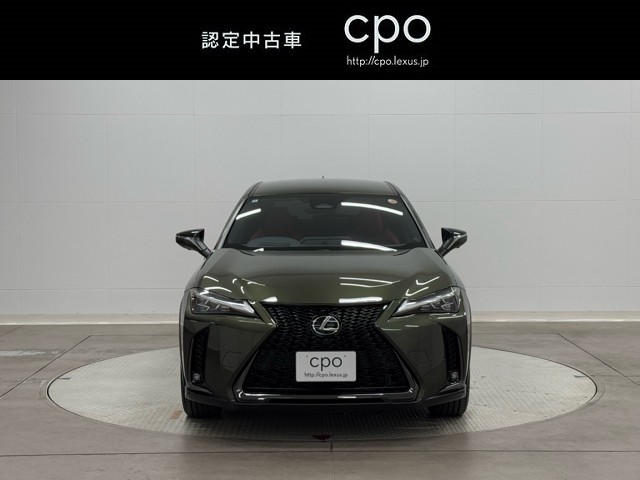 レクサス UX300h F SPORT AWD