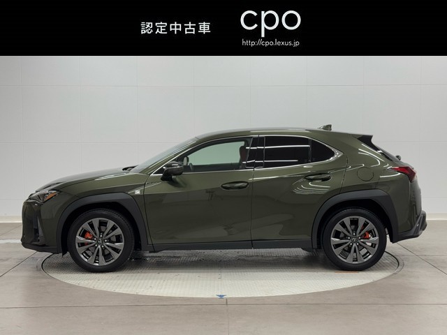 レクサス UX300h F SPORT AWD