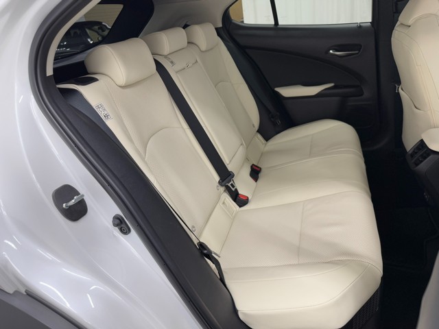 レクサス UX250h version L