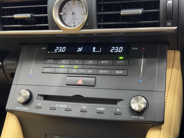 レクサス RC300h