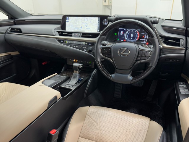 レクサス ES300h version L