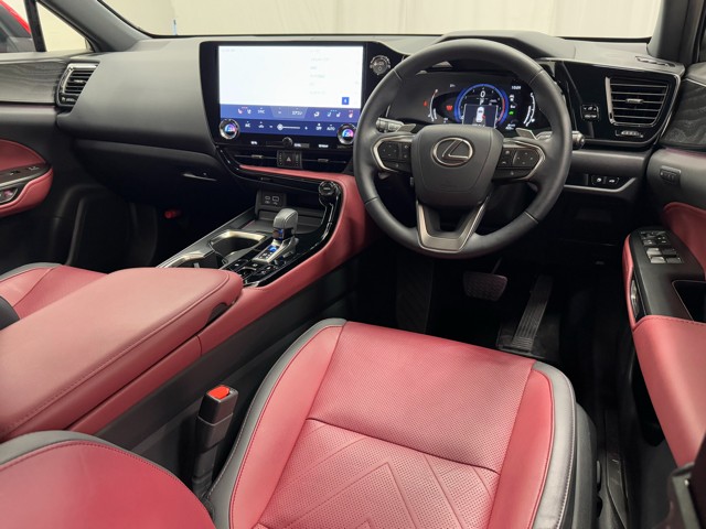 レクサス NX350h version L AWD