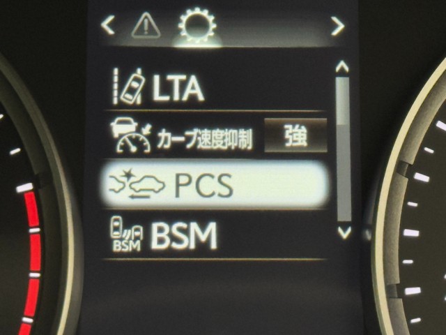 レクサス IS300h version L AWD