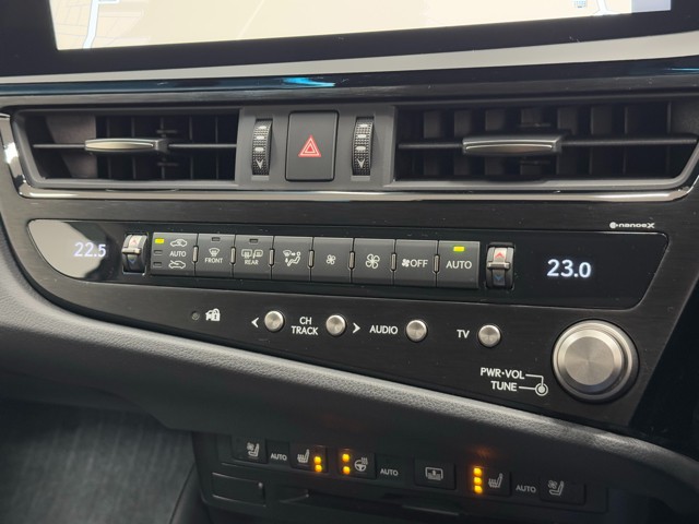 レクサス ES300h version L