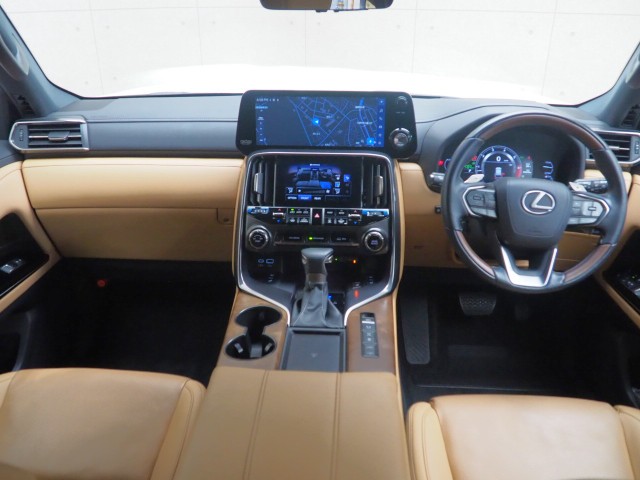 レクサス LX600 ヒョウジュンシャ