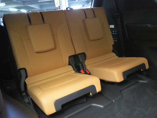 レクサス LX600 ヒョウジュンシャ