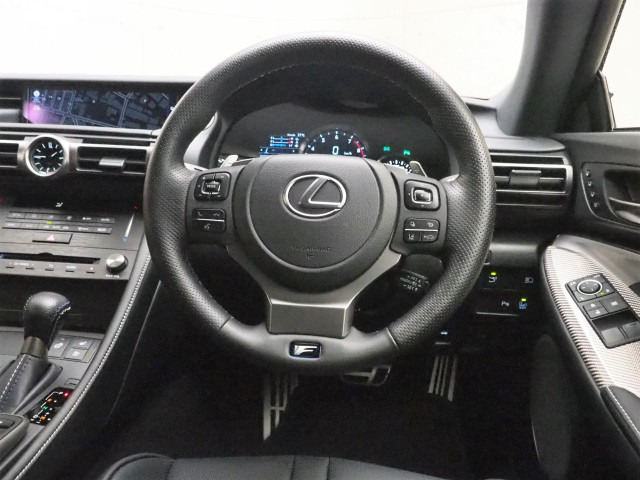 レクサス RC F ヒョウジュンシャ