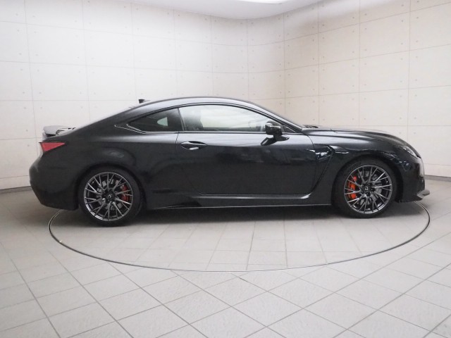 レクサス RC F ヒョウジュンシャ