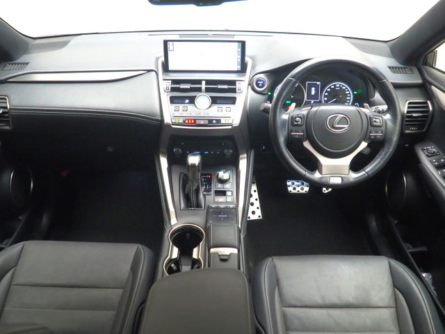 レクサス NX300h Fスポーツ