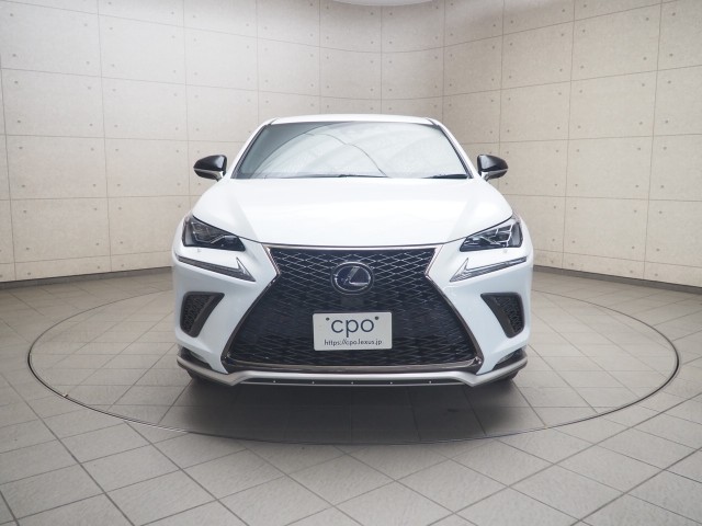 レクサス NX300h Fスポーツ