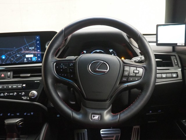 レクサス ES300h Fスポーツ