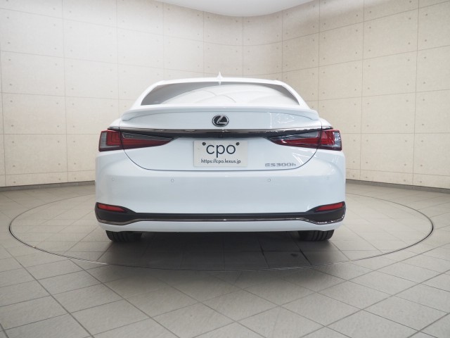 レクサス ES300h Fスポーツ