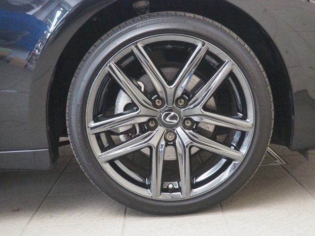 レクサス IS300h Fスポ Bシークエンス