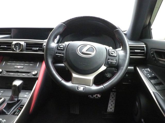 レクサス IS300h Fスポ Bシークエンス