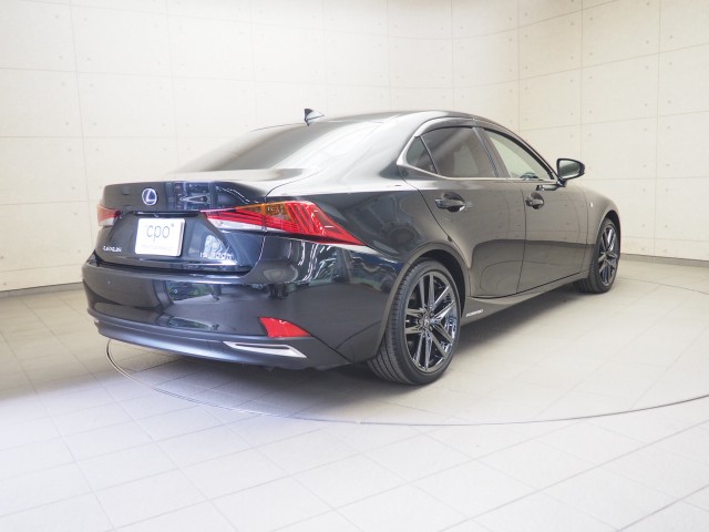 レクサス IS300h Fスポ Bシークエンス