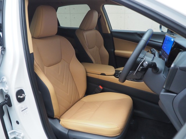 レクサス NX350h バージョンL