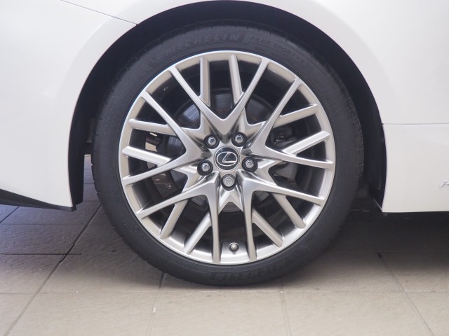 レクサス RC300h バージョンL