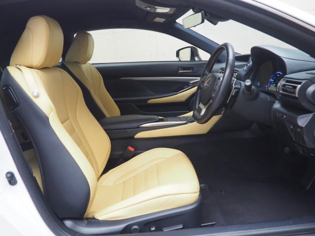 レクサス RC300h バージョンL