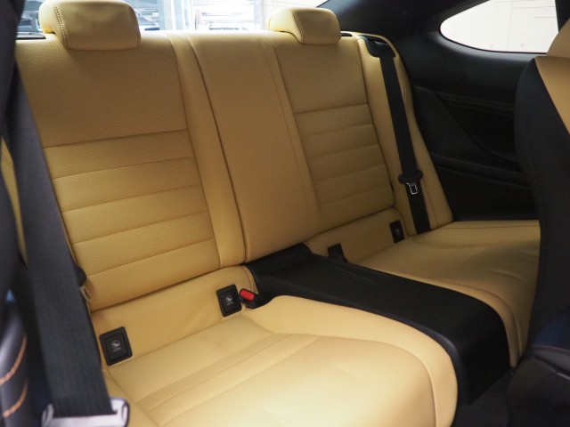 レクサス RC300h バージョンL