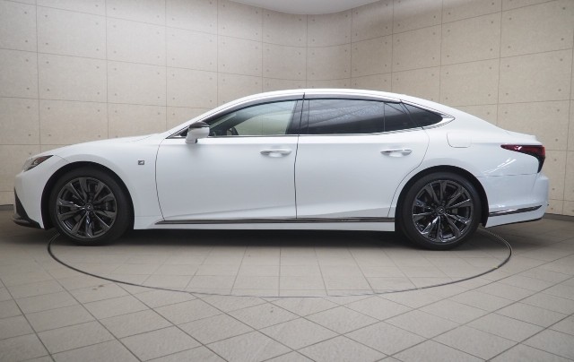 レクサス LS500 Fスポーツ