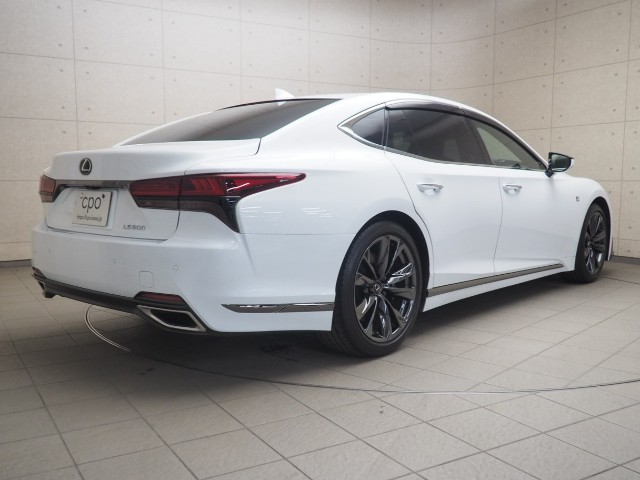 レクサス LS500 Fスポーツ