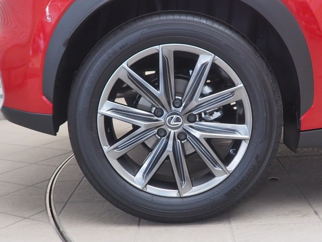 レクサス LBX HV リラックス