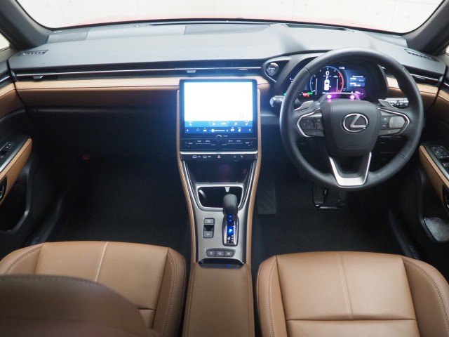 レクサス LBX HV リラックス