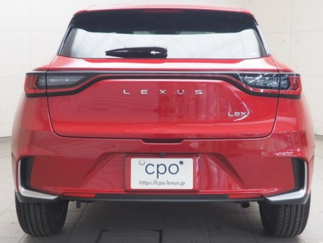 レクサス LBX HV リラックス