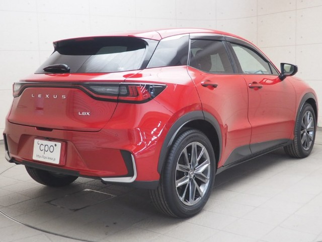 レクサス LBX HV リラックス