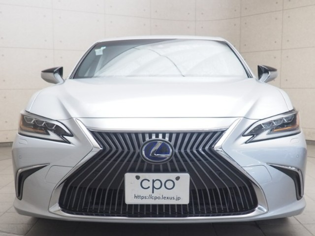 レクサス ES300h ヒョウジュンシャ