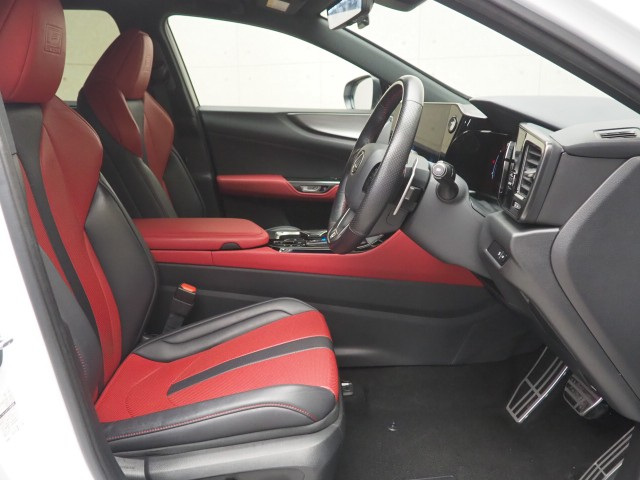 レクサス NX350h Fスポーツ