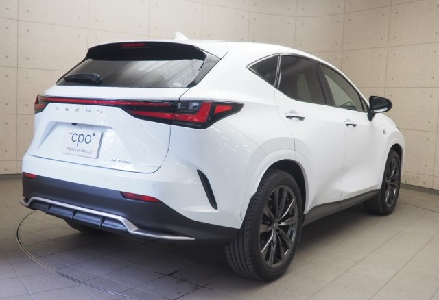 レクサス NX350h Fスポーツ