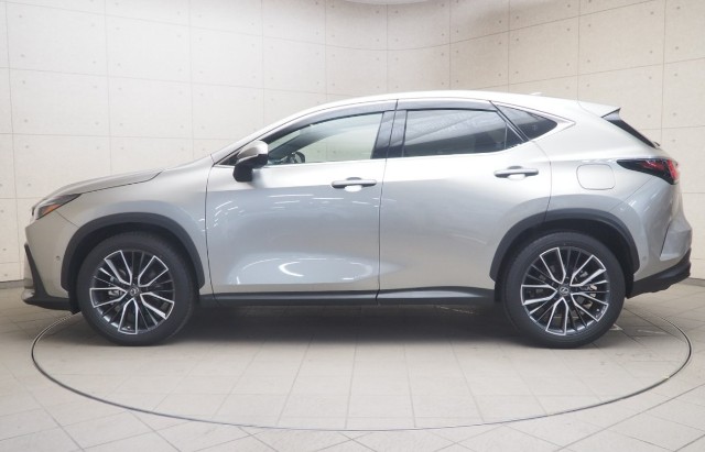 レクサス NX350h バージョンL