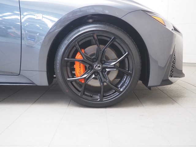 レクサス IS300h FスポーツモードB4