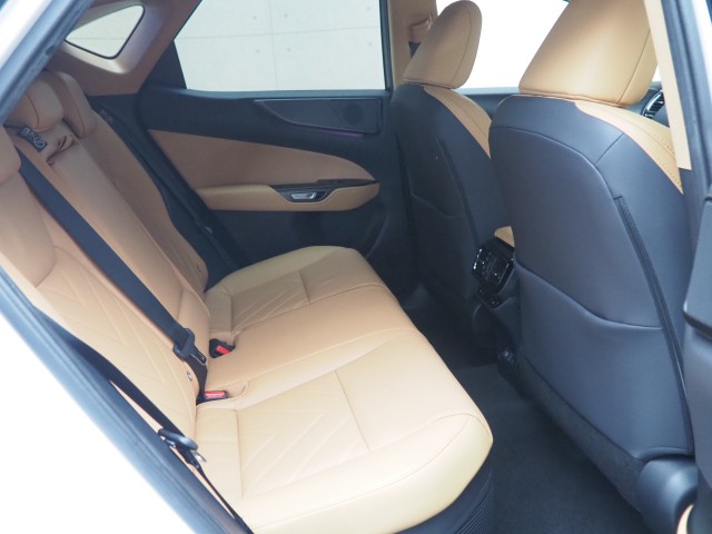 レクサス NX350h バージョンL
