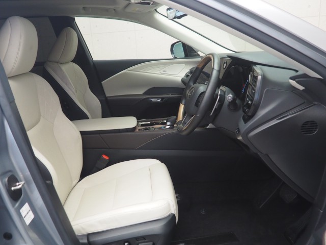 レクサス RX450h+ PHEV Ver L