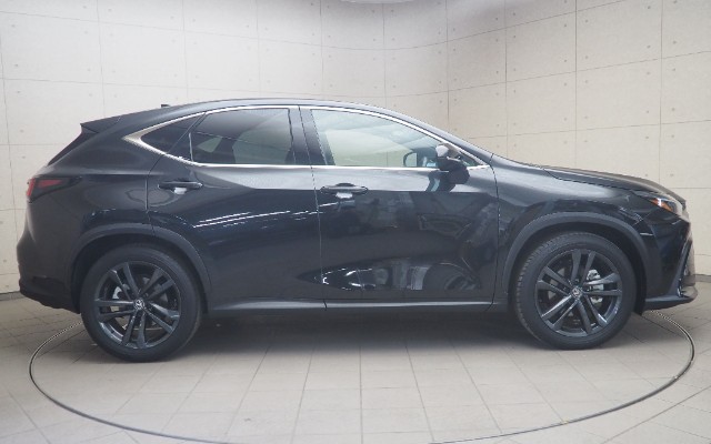 レクサス NX350h バージョンL