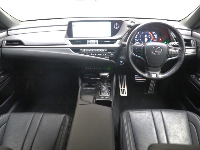 レクサス ES300h Fスポーツ